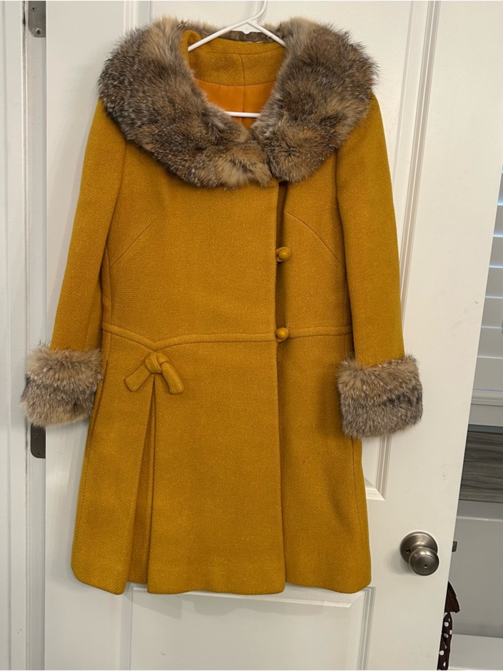 Vintage Women's Mustard Wool Coat with Genuine Fur Trim